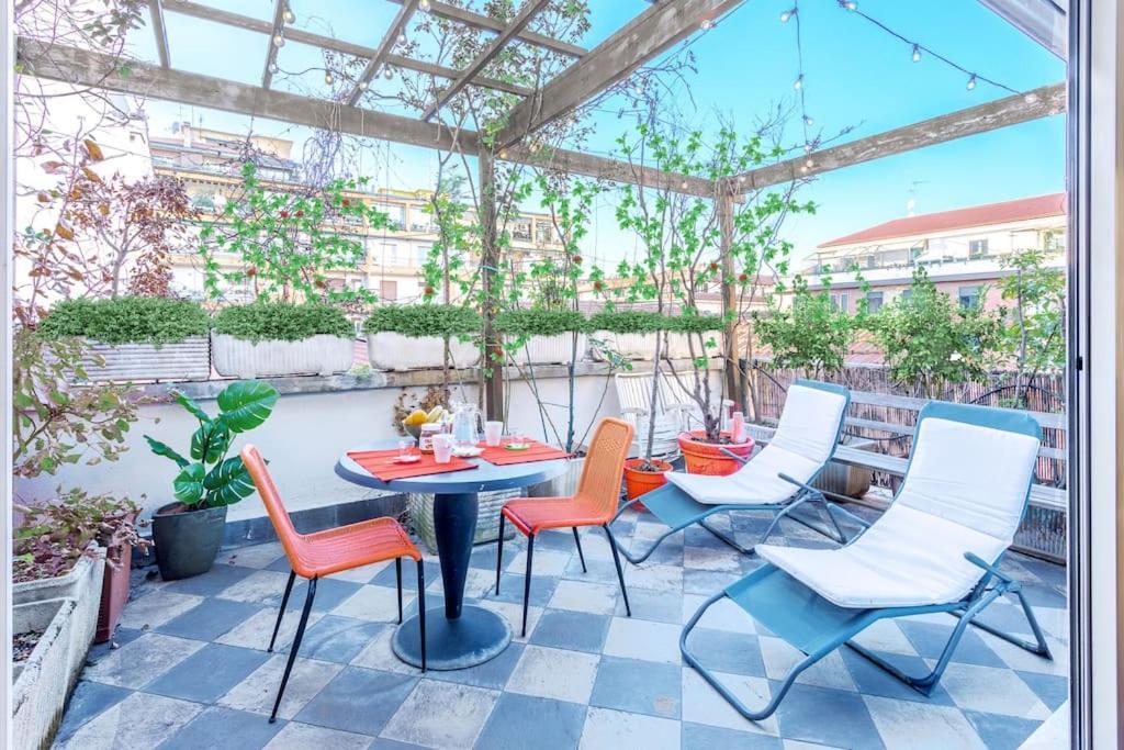 Duomo 10 Min Luxury • Terrazzo • Wi-Fi • Netflix Appartement Milaan Buitenkant foto